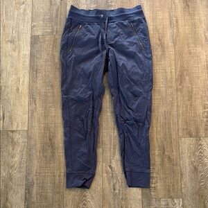 Women’s Athleta Trekkie Navy Jogger Pants